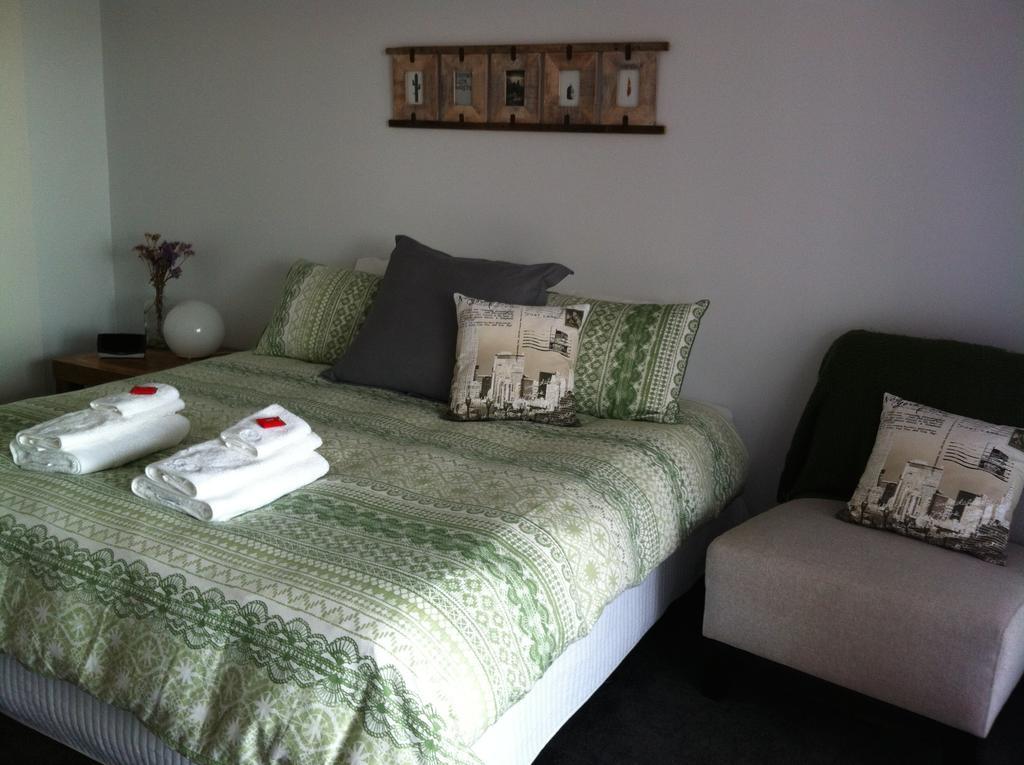Corinella On The Esplanade Bed & Breakfast Εξωτερικό φωτογραφία