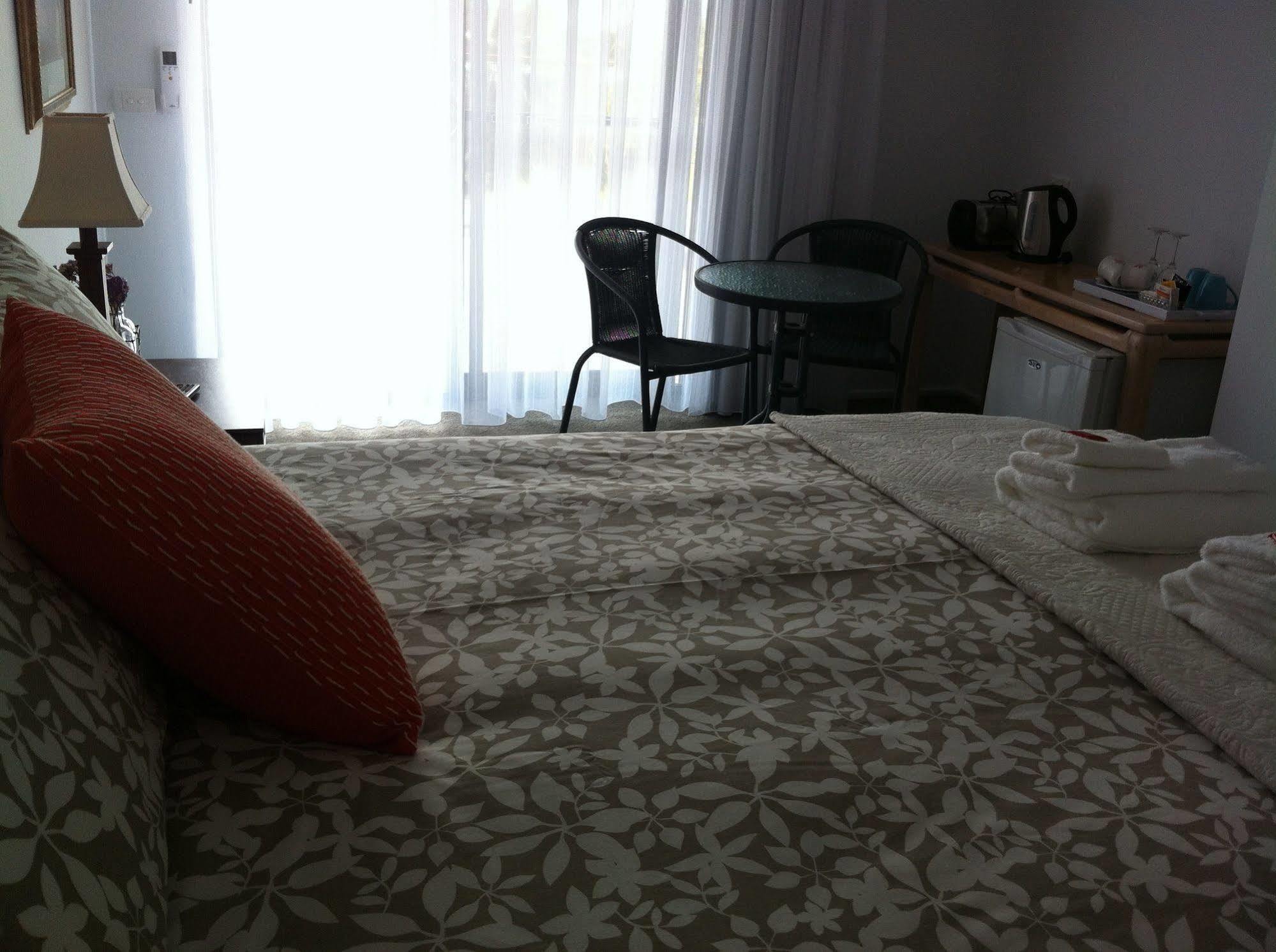 Corinella On The Esplanade Bed & Breakfast Εξωτερικό φωτογραφία