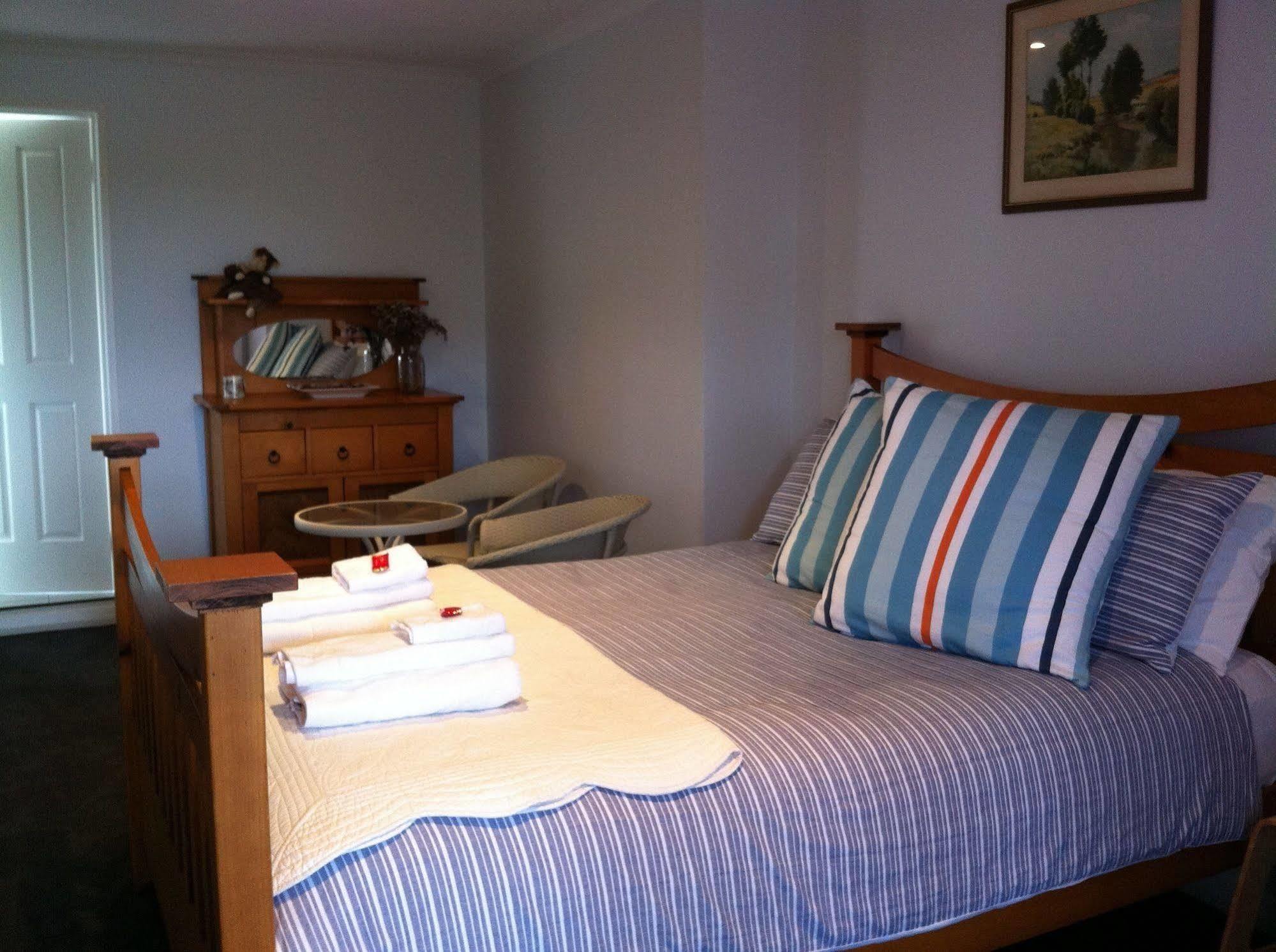 Corinella On The Esplanade Bed & Breakfast Εξωτερικό φωτογραφία